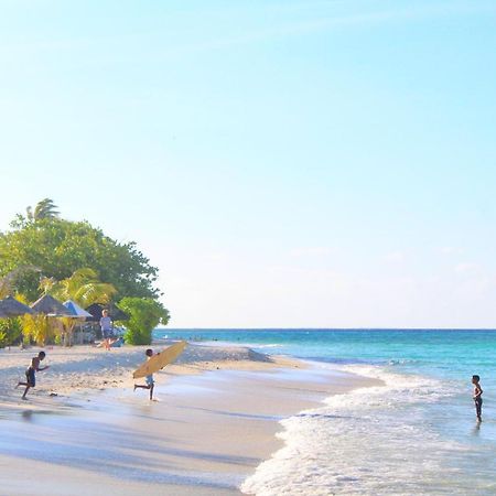Hotel Gurus Maldives At Gulhi Island Exterior foto